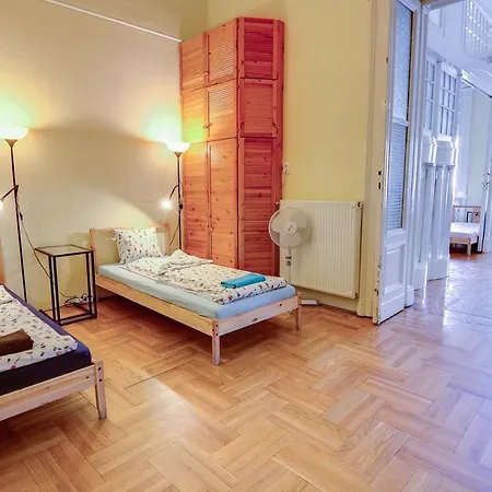 Pal's And Βουδαπέστη