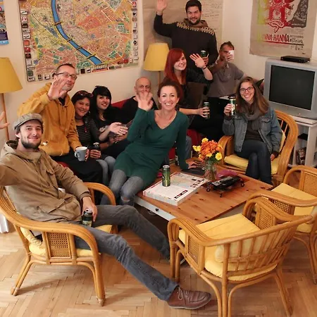 Pal'S Hostel And Apartments Budapest